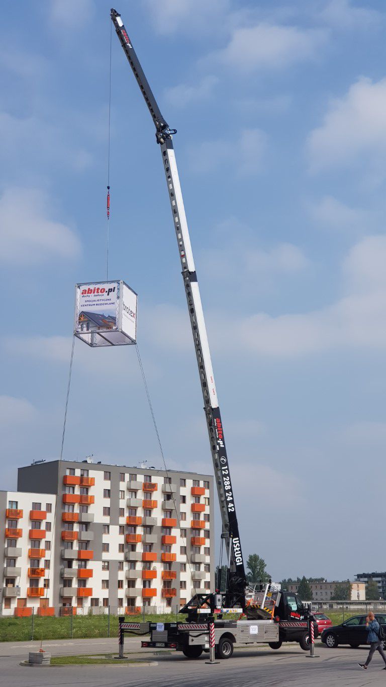 Abito żuraw ciesielsko dekarski AMAK