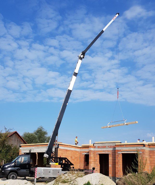 Abito żuraw ciesielsko dekarski AMAK