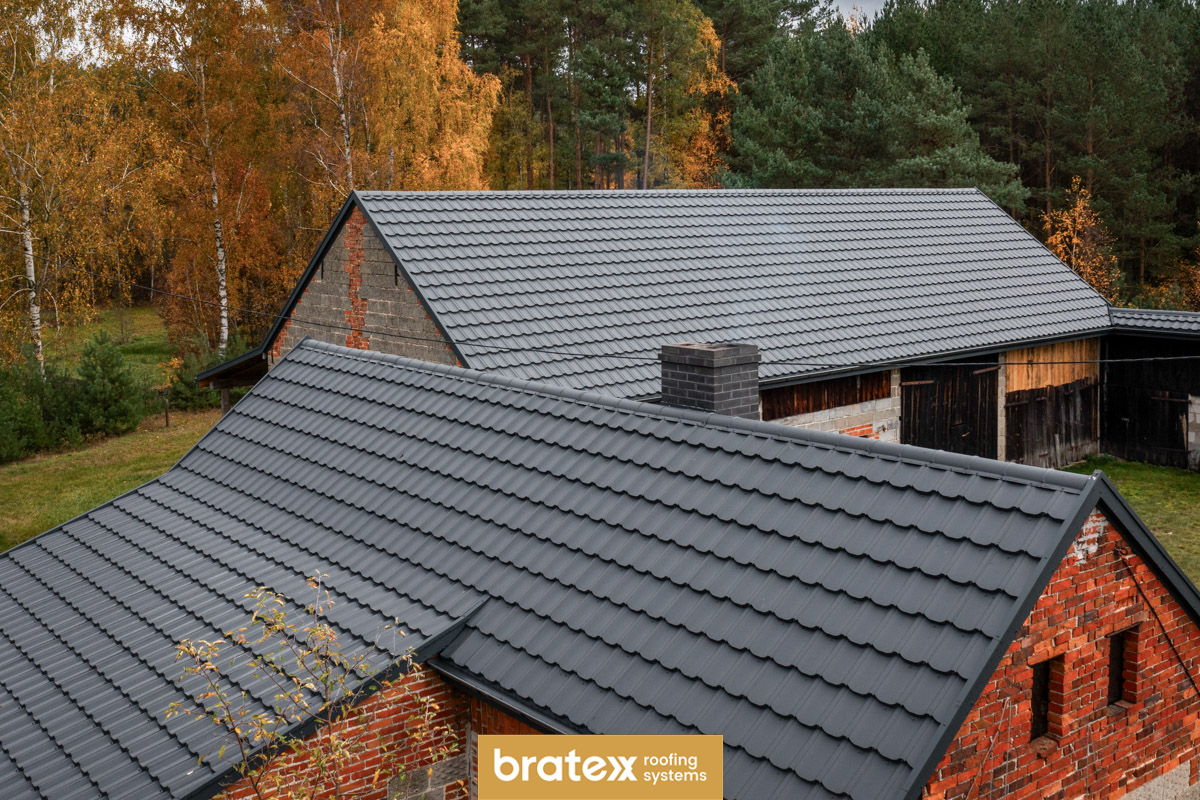 Blachodachówka Aurora na dachu.jpg